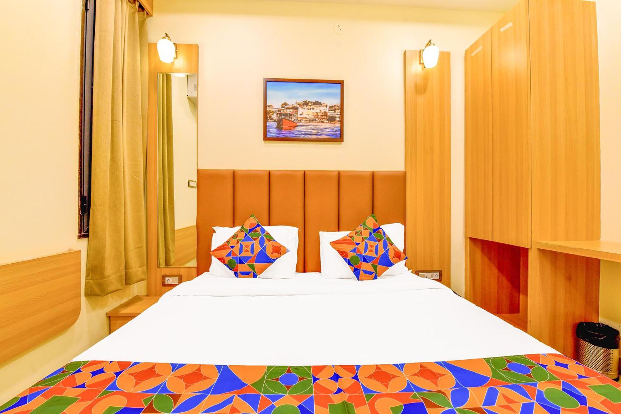 Fabexpress Mewar Shine Hotel Udaipur Exterior foto