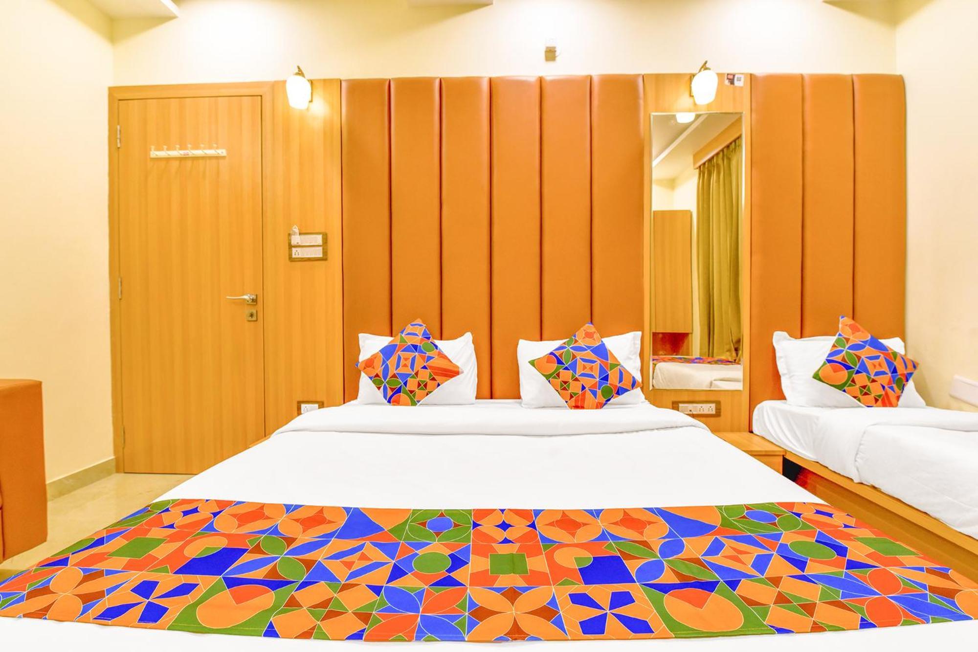 Fabexpress Mewar Shine Hotel Udaipur Exterior foto