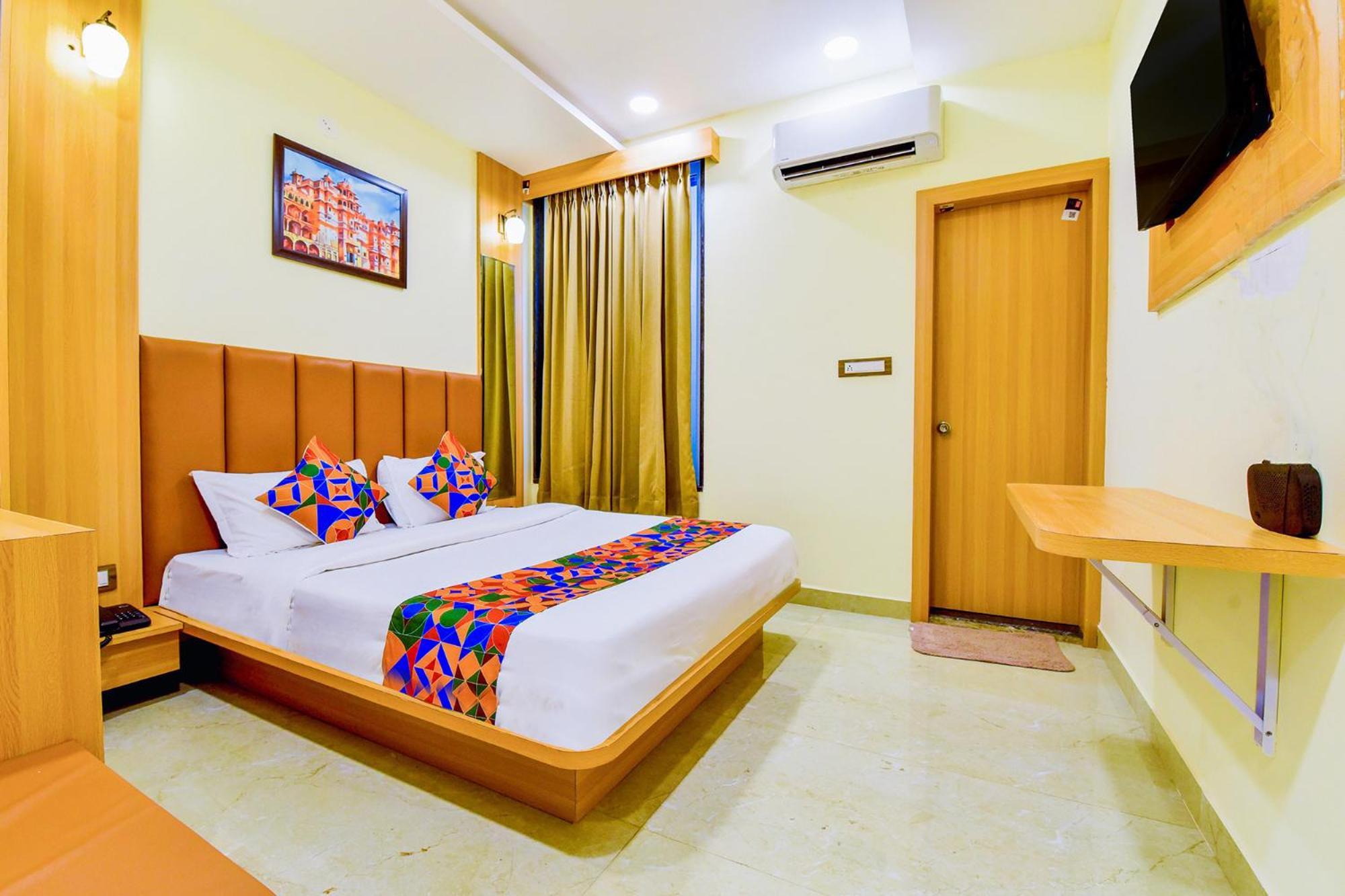 Fabexpress Mewar Shine Hotel Udaipur Exterior foto